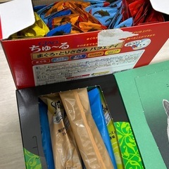 猫　チュール　シーバ　おやつ　猫缶　色々の画像