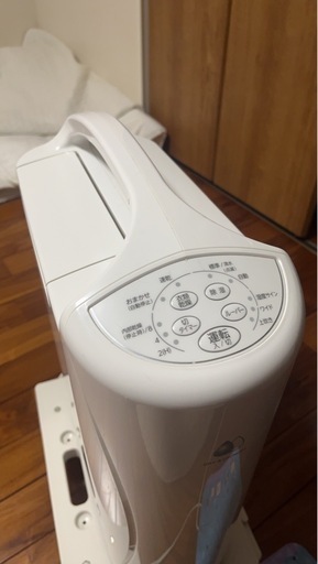 【美品】衣類乾燥除湿機 CORONA 2023年 新品保証書付 コロナ/CORONA 衣類乾燥除湿機 CD-P6321-W 製品詳細｜S