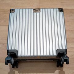 【無料で差し上げます】JINGPIN スーツケースの画像