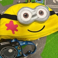 USJ ミニオン被りもの＆チケットケースの画像