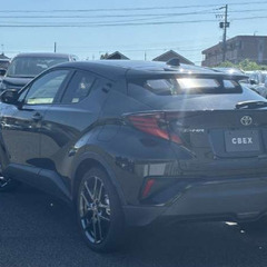 【💥月々29000円〜】トヨタ C-HRハイブリッド 1.8 S ｜自社ローン◎の画像