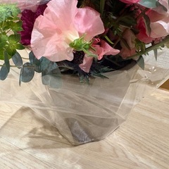 【すぐに取りに来ていただける方限定】プレゼント用鉢入り花束の画像