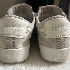 NIKE ブレーザー ローカット スウェード AV9373-002の画像