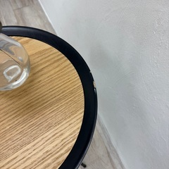 お洒落サイドテーブルの画像