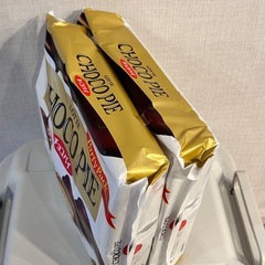 ロッテ チョコパイ パーティパック 9個入り 2袋セットの画像