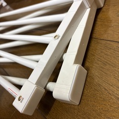 12月30日まで❣️突っ張り棚　1個200円（2個400円）の画像