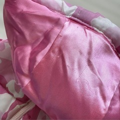 迷彩ダウンベストの画像