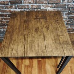 テーブル/イスセットの画像