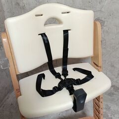 ビヨンドジュニア ベビー ハイチェアの画像