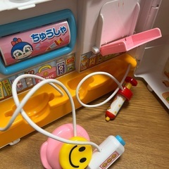 アンパンマン　救急車の画像