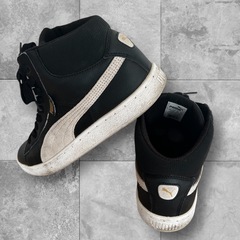 【美品】PUMA(プーマ)★黒×白ハイカットスニーカー★26.5cm★の画像