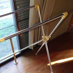 室内物干しの画像