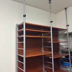 突っ張り棚の画像