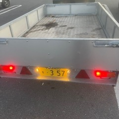 トレーラーの画像