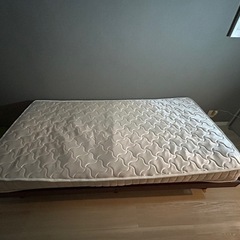 【12/28引渡し
】シングルベッド　マットレスの画像