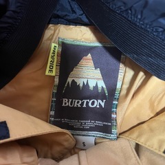 バートンスノーボードウェアの画像