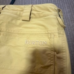 バートンスノーボードウェアの画像