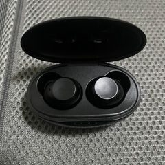 ワイヤレスイヤホンの画像