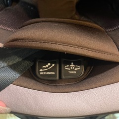 combi 回転チャイルドシートの画像