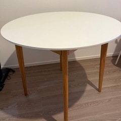 美品　丸テーブル　80cmサイズ　ホワイトの画像