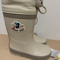 【新品•未使用】ミッキー ドナルド レインブーツ 17センチ　ベージュ　長靴の画像