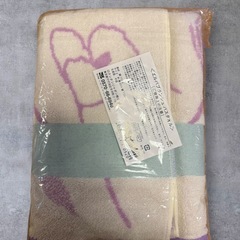 L'Occitane エルバブランシュバスタオル 60x110cm 紫花柄の画像