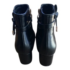 サイドリボン付き ショートブーツ 太めヒール ABCマート ブラック 黒 Ｌの画像