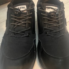 キャプテンスタッグ&セダークレストコラボ高性能防水スニーカーの画像