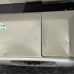 MITSUBISHI 灯油ストーブ　KD-D52Bの画像