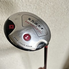 キャディーバッグと7番ウッド♡の画像