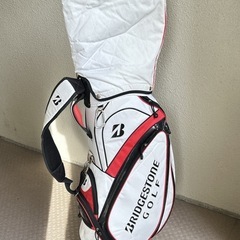 キャディーバッグと7番ウッド♡の画像