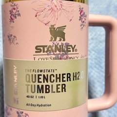 STANLEY LoveShackFancy タンブラーの画像