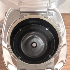 TOSHIBA 真空圧力IHジャー炊飯器 RC-18VQK 1.8L 10合の画像