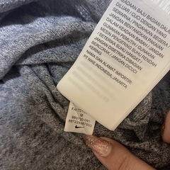 Nike フルジップパーカー Mサイズ グレーの画像