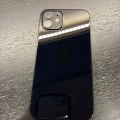 【中古•美品】iPhone12 128G ブラック　おまけ付きの画像