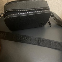 ルイヴィトン　ショルダーバッグ美品の画像