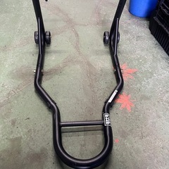 バイク用メンテナンススタンドの画像