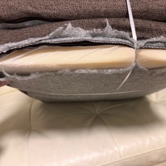 【訳あり】カインズ座布団、クッション４つの画像