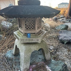 和風のお庭に！雪見灯篭　角月見
の画像