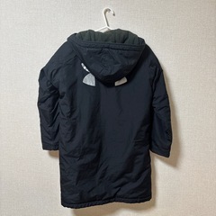 アンダーアーマー ベンチコート 135 140の画像