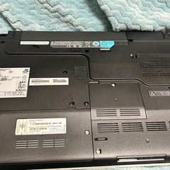 【中古ノートパソコン】 LIFEBOOK FMVA77EW アーバンホワイトの画像