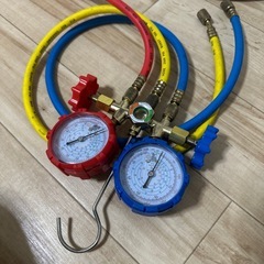 エアコン マニホールドゲージ の画像