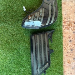 30アルファード後期　ヴァレンティテールランプの画像