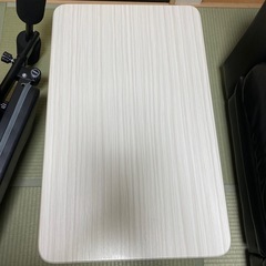 テーブル2点セットの画像