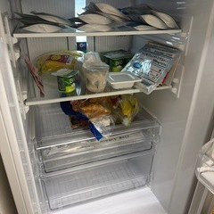 SHARP 冷蔵庫の画像