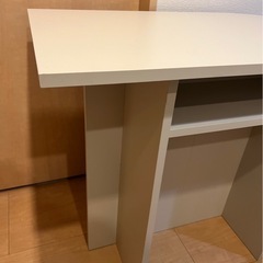 Luna 棚付きマルチデスクの画像