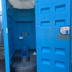 【三重県】 和式トイレ (土日祝引き取り可) 仮設トイレ　サンカルゴ　トイレ　洋式トイレ　小トイレ　イベント　汲み取り 【配送可】②の画像