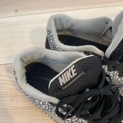 NIKEスニーカー24㎝の画像