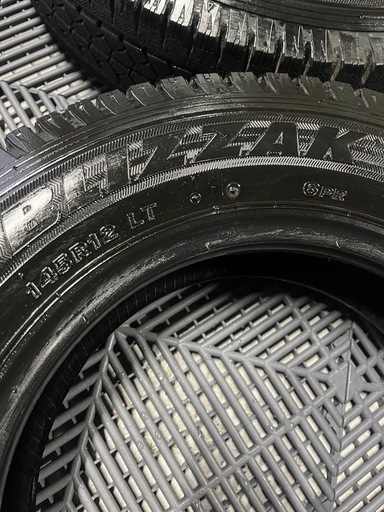 145R12LT6PR  VL1  4本　タイヤのみ