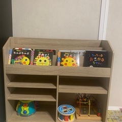 ニトリ　絵本ラックの画像